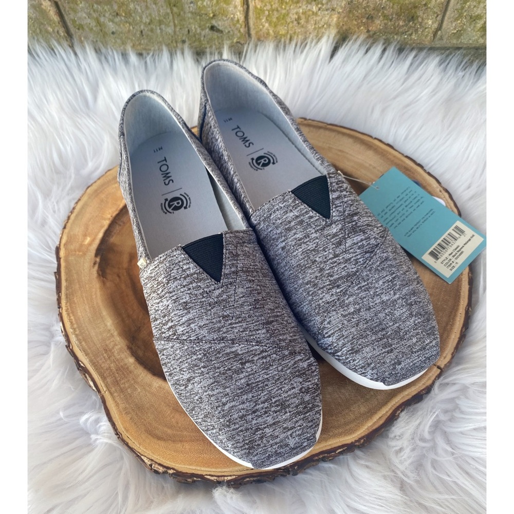 NIB Men’s TOMS Alpergata Slip-On Shoes
